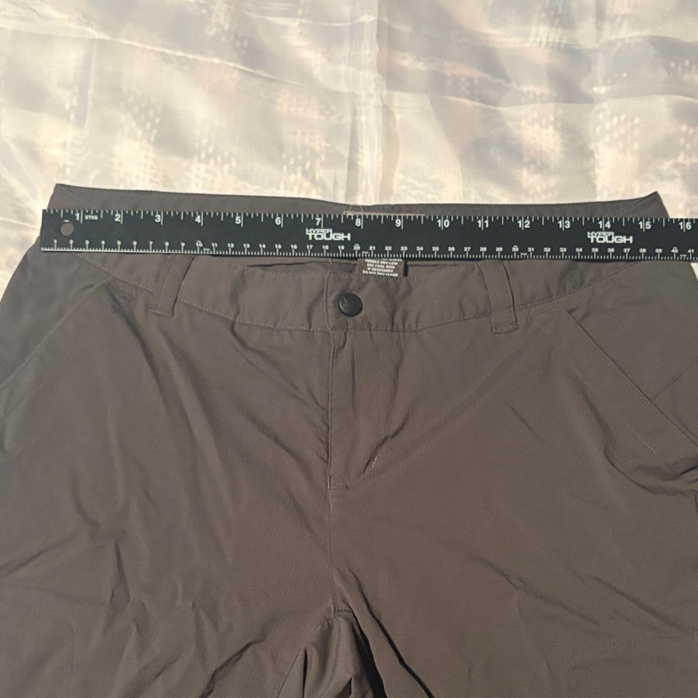 REI Women's Charcoal Capris -size 8 - Picture 4 of 8